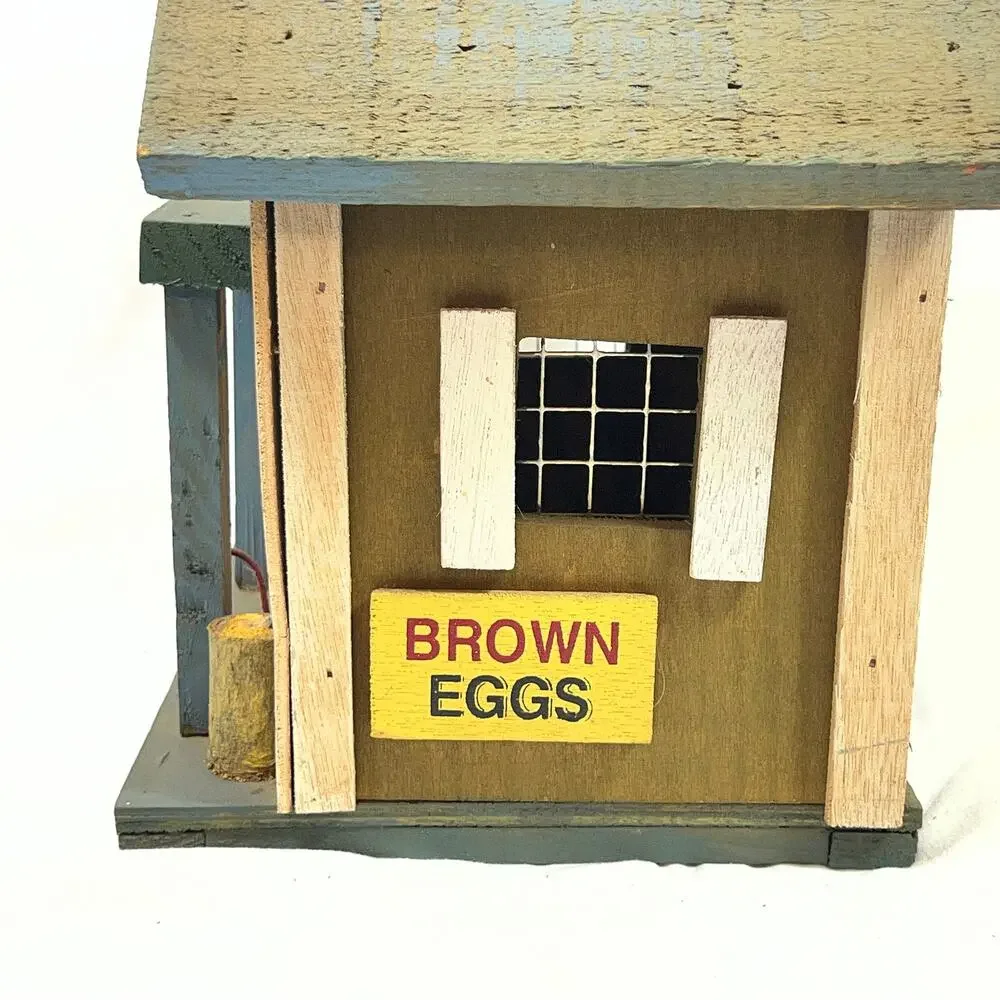 Wood Country Store Birdhouse 8x7x12